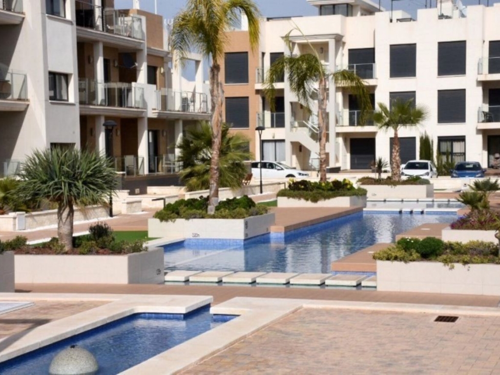 2 Bedroom 2 Bathroom Apartment in La Zenia
