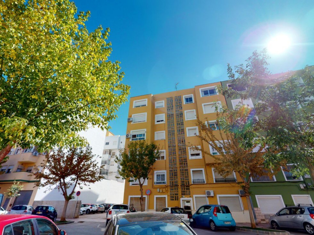 3 Bedroom 1 Bathroom Apartment in Denia