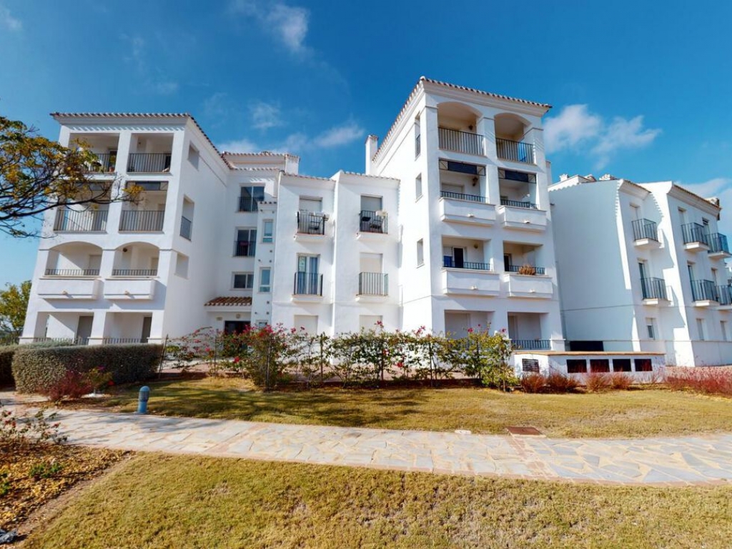2 Bedroom 1 Bathroom Apartment in Sucina