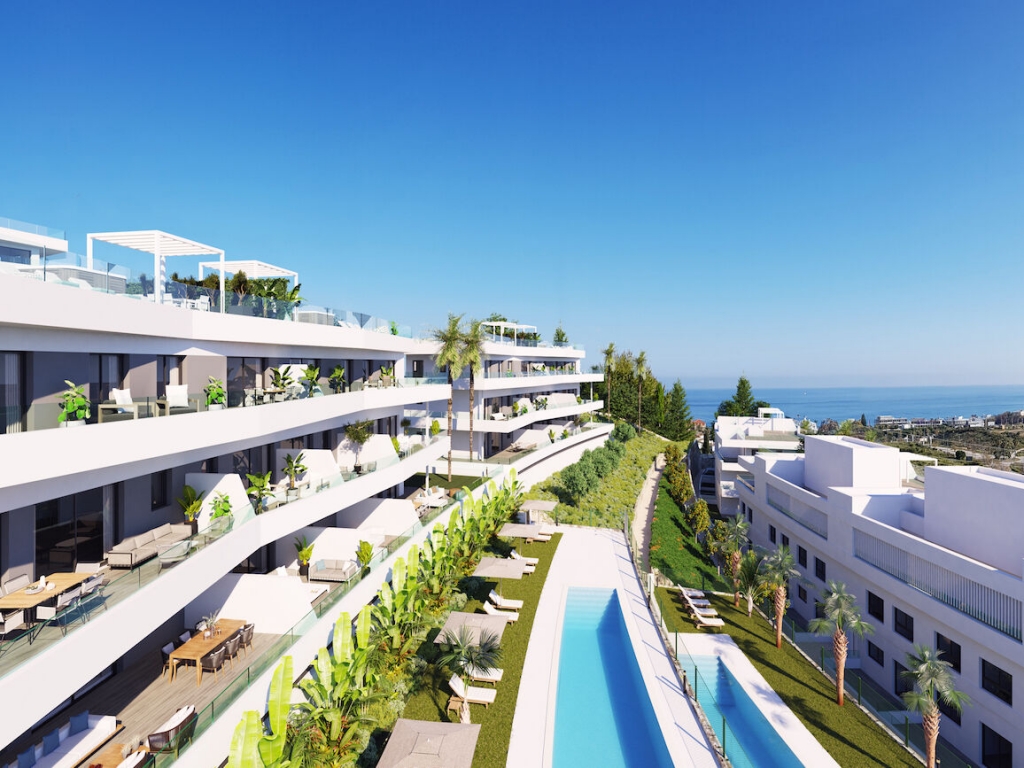 2 Bedroom 2 Bathroom Apartment in Estepona