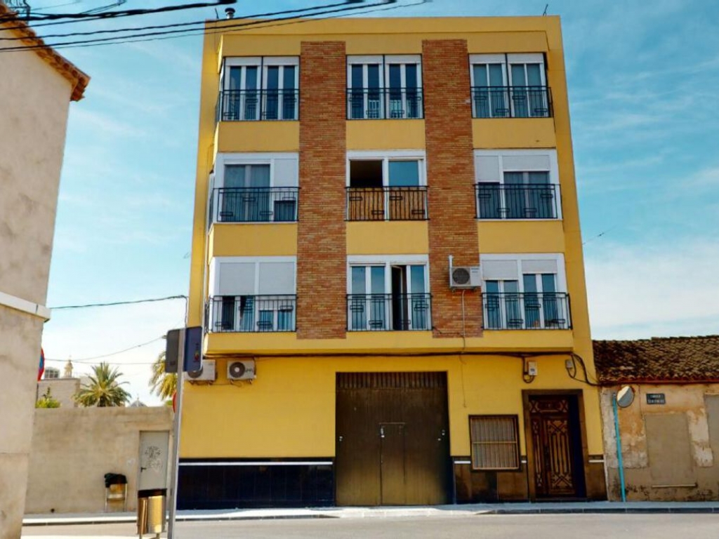 3 Bedroom 2 Bathroom Apartment in Novelda