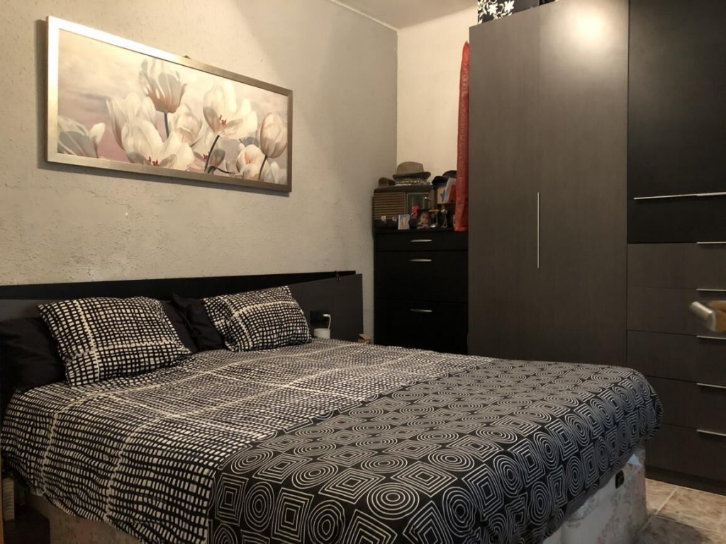 3 Bedroom 1 Bathroom Apartment in Raval