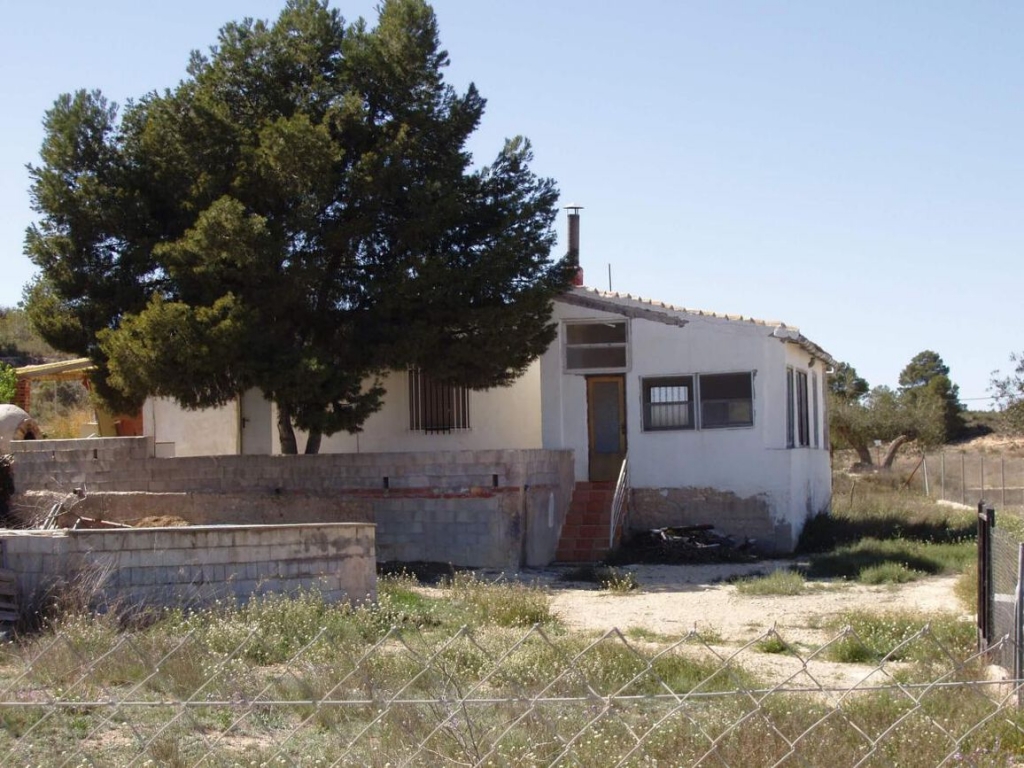 3 Bedroom 1 Bathroom Villa in Pinoso