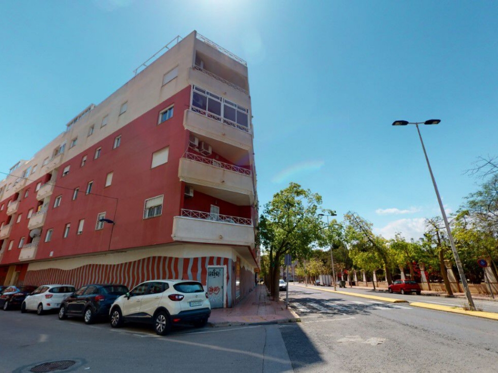 2 Bedroom 1 Bathroom Apartment in Torrevieja 