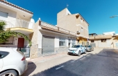 2-102375/1236, 4 Bedroom 2 Bathroom Townhouse in Los Alcázares