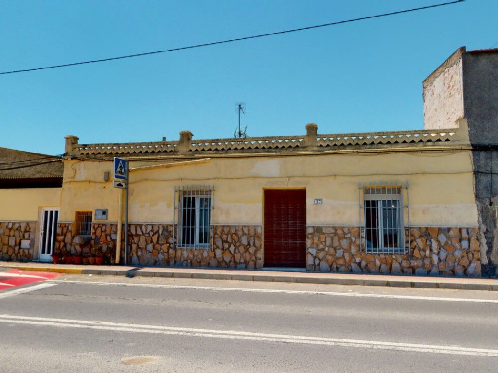 2 Bedroom 1 Bathroom Bungalow in  Dolores