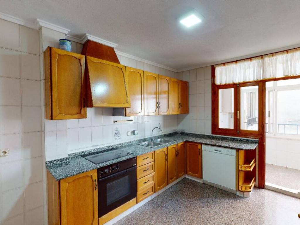 3 Bedroom 2 Bathroom Apartment in Novelda