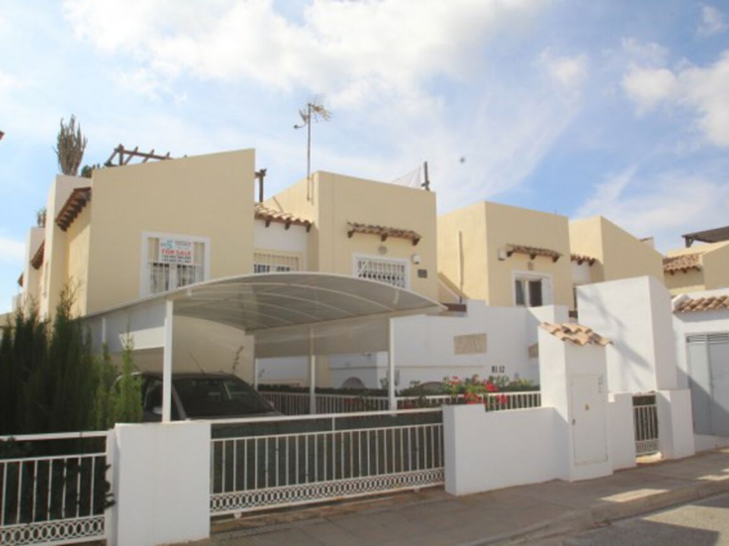 2 Bedroom 2 Bathroom Apartment in Panorama Golf
