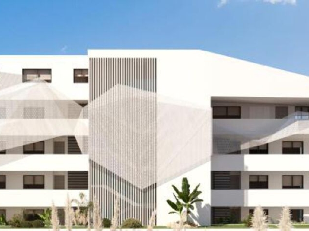 2 Bedroom 2 Bathroom Apartment in Reserva del Higuerón