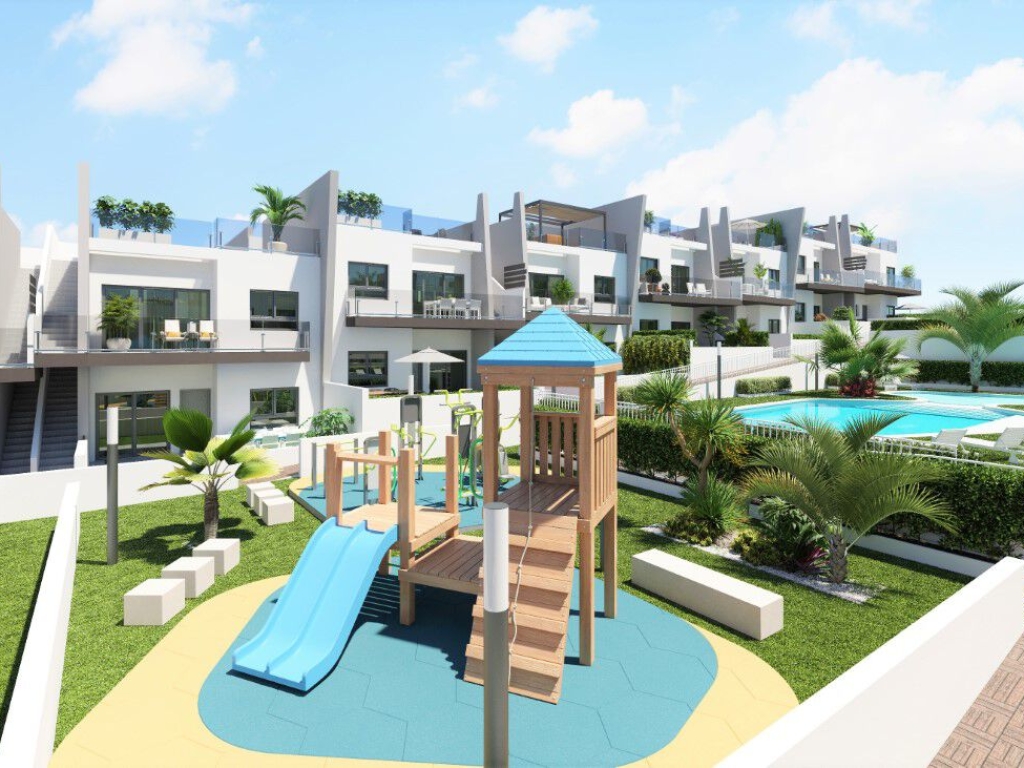 3 Bedroom 2 Bathroom Apartment in San Miguel de Salinas