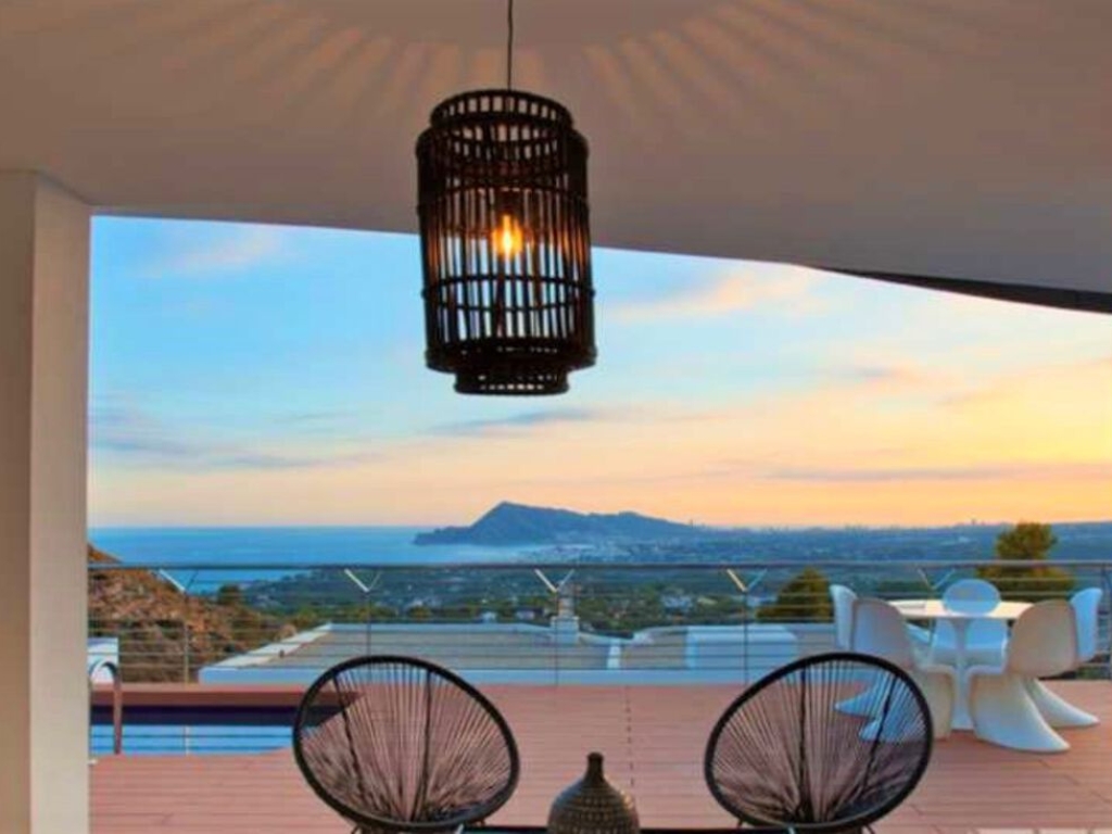 5 Bedroom 5 Bathroom Villa in Altea