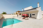 2-269871/1838, 4 Bedroom 3 Bathroom Villa in Formentera Del Segura 