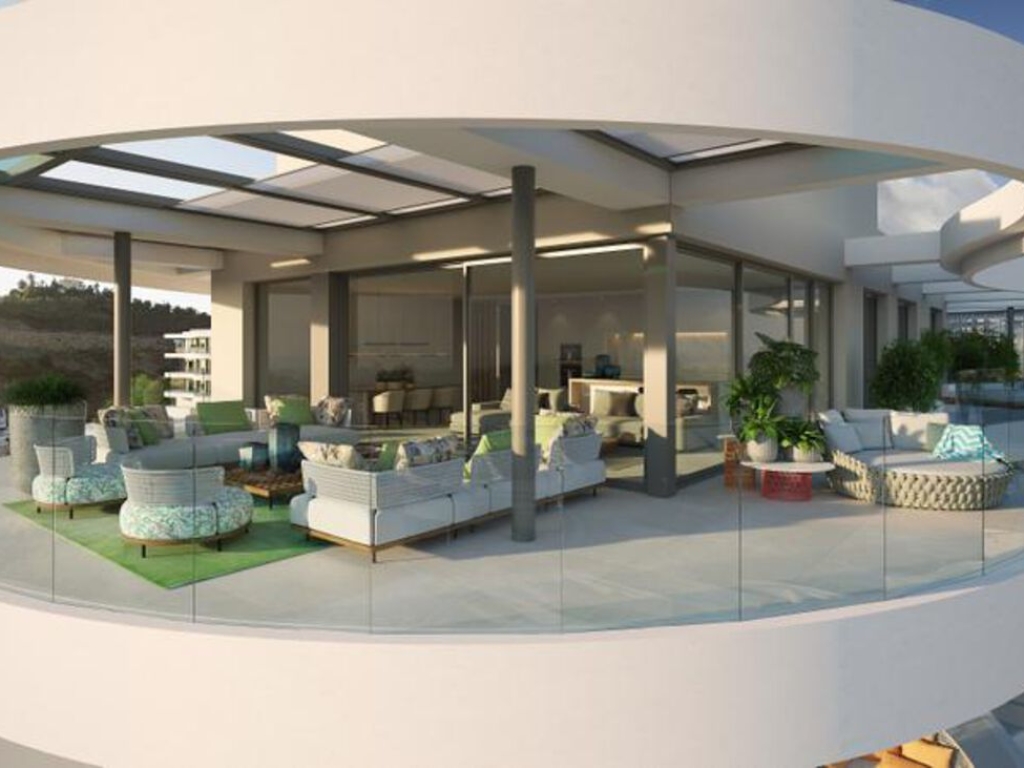 3 Bedroom 3 Bathroom Apartment in Benahavís
