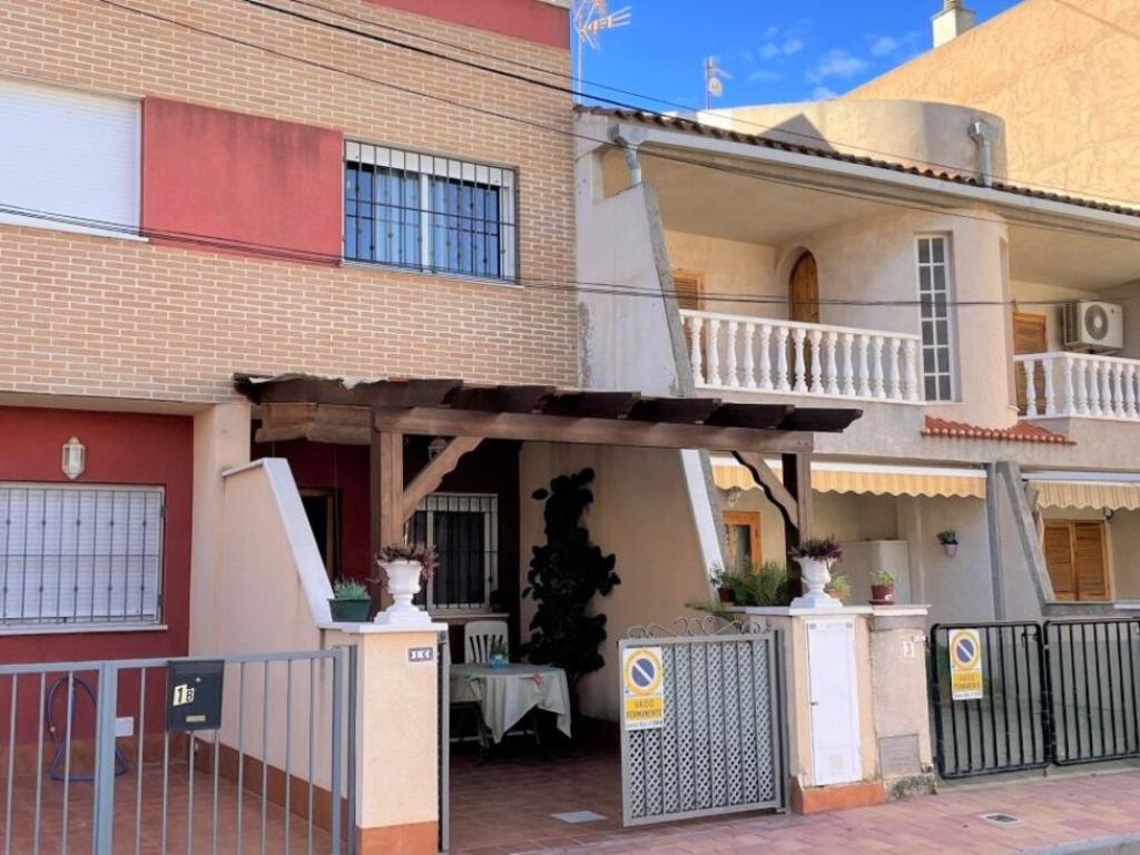 4 Bedroom 2 Bathroom Townhouse in San Pedro del Pinatar