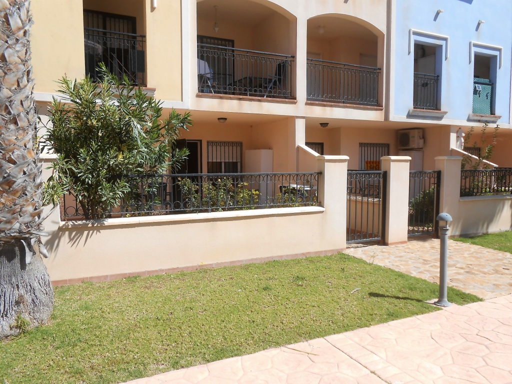 Lovely 2 Bedroomed South Facing Apartment in Santiago de la Ribera