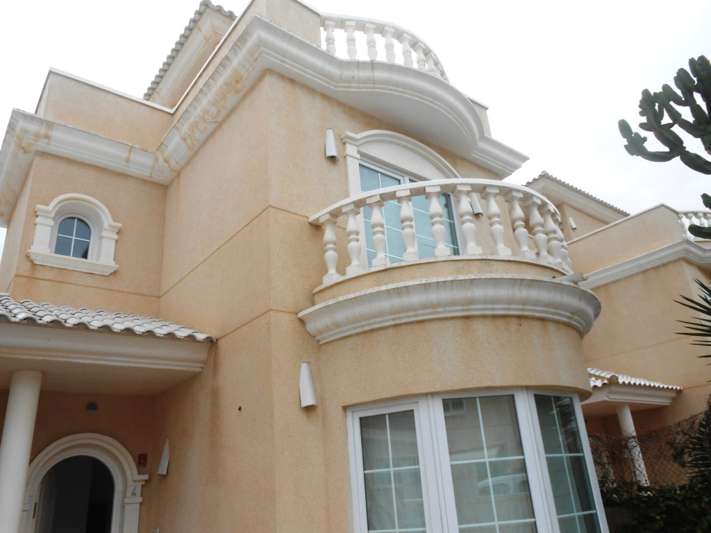 2 Bedroom 2 Bathroom Villa in Torrevieja