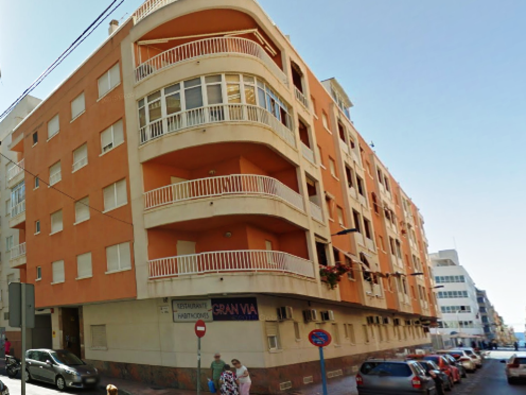 3 Bedroom 2 Bathroom Apartment in Torrevieja