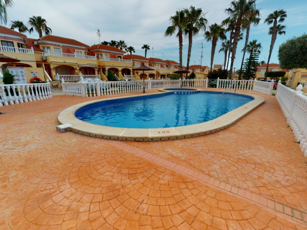 2 Bedroom 1 Bathroom Apartment in La Zenia