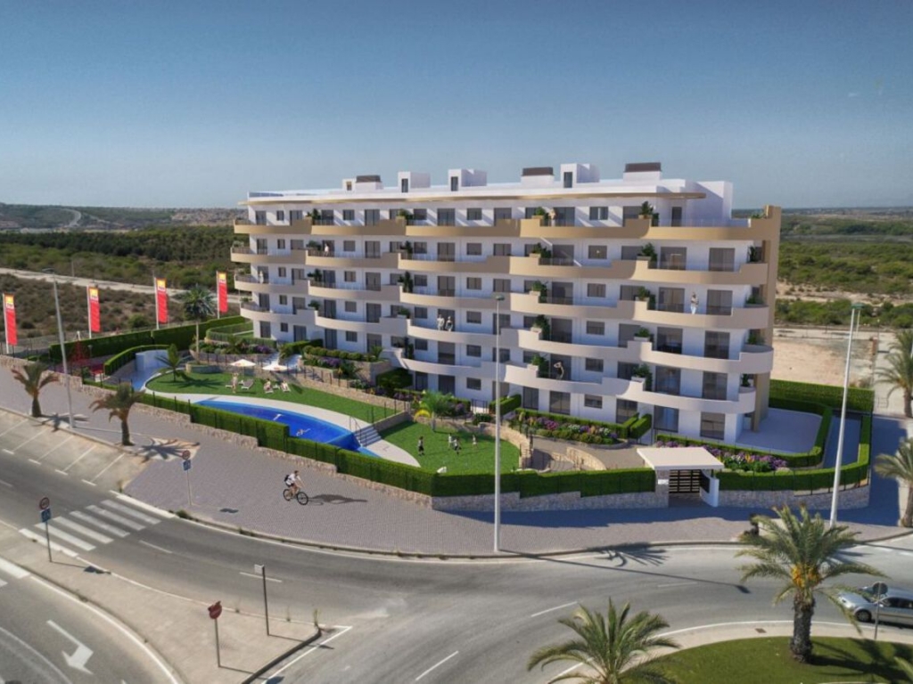 2 Bedroom 2 Bathroom Apartment in Arenales Del Sol