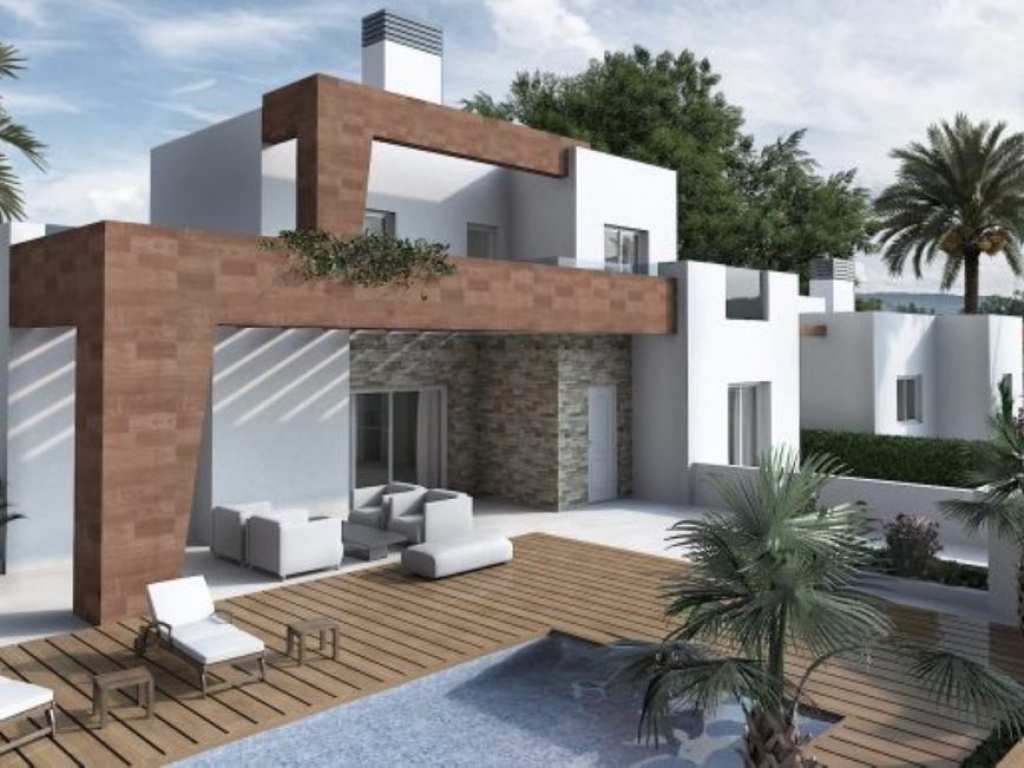 3 Bedroom 4 Bathroom Villa in Torrevieja
