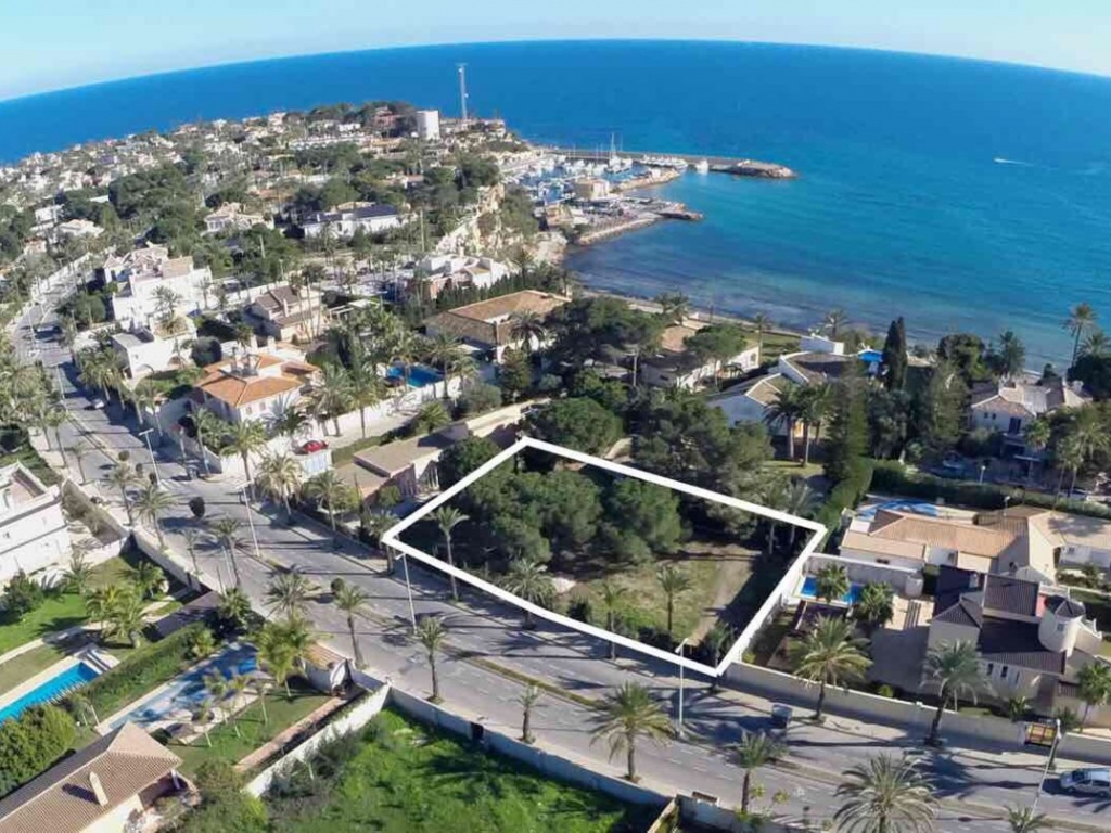 Land in Cabo Roig