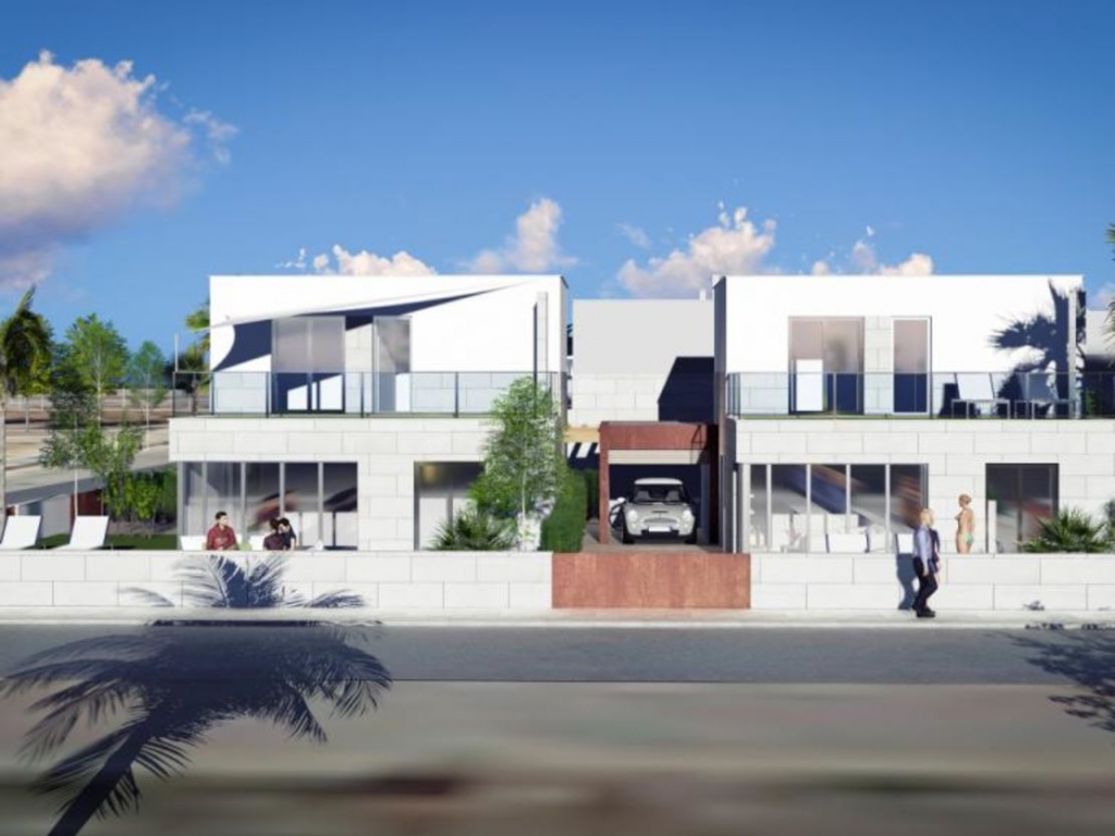 3 Bedroom 2 Bathroom Villa in Los Alcazares