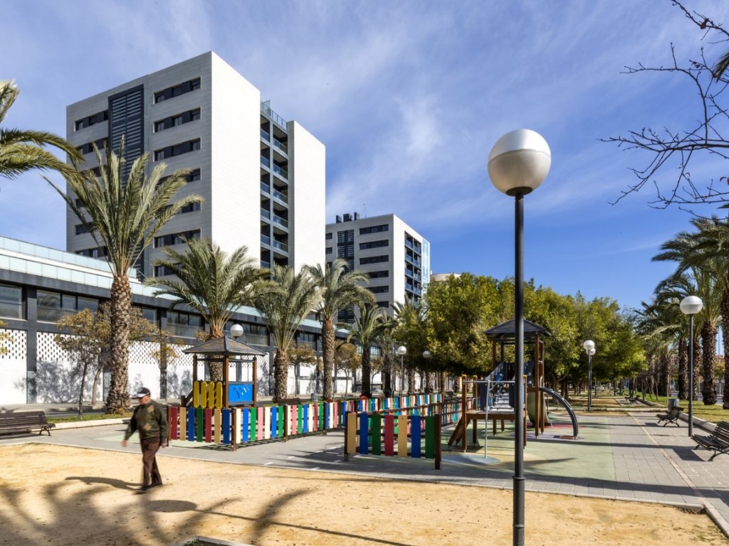3 Bedroom 2 Bathroom Apartment in Alicante