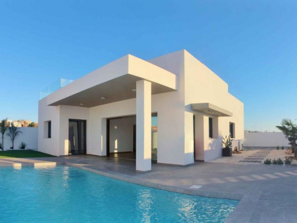3 Bedroom 2 Bathroom Villa in Benijofar