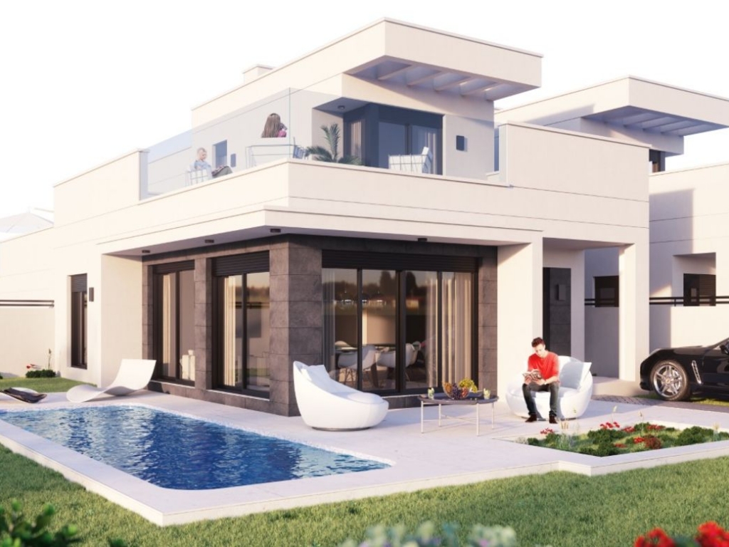 3 Bedroom 2 Bathroom Villa in La Marina