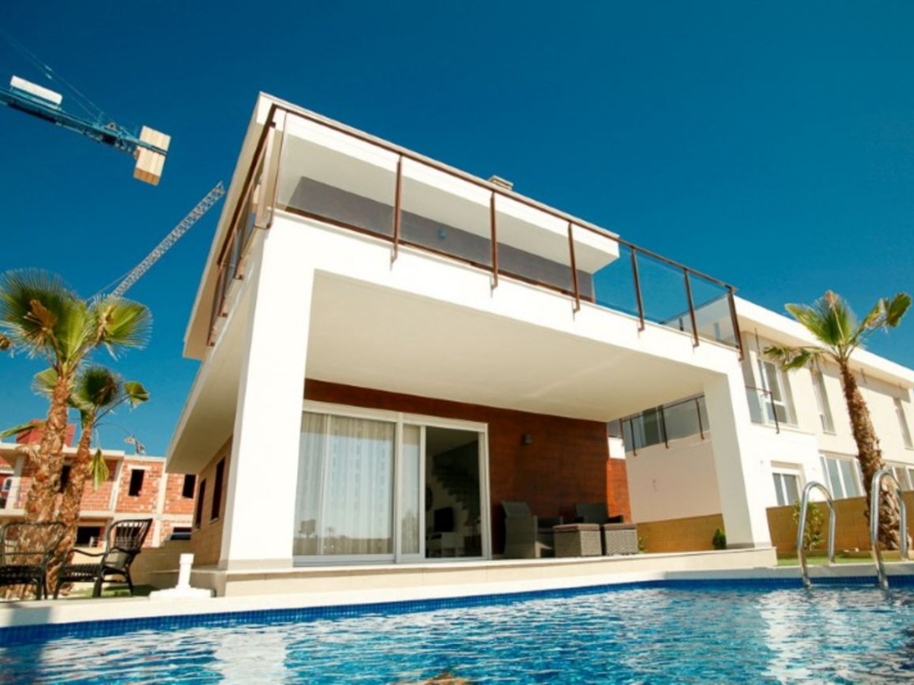3 Bedroom 2 Bathroom Villa in Gran Alacant