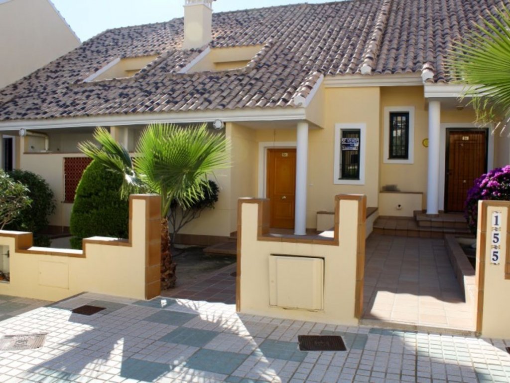 3 Bedroom 2 Bathroom Townhouse in Campoamor